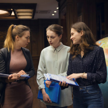 РГО объявляет набор в программу стажировок в Москве и Петербурге